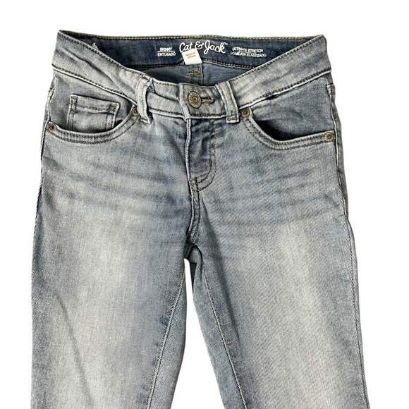 Cat & Jack Light Skinny Blue Kids' Jeans - Picture 3 of 10